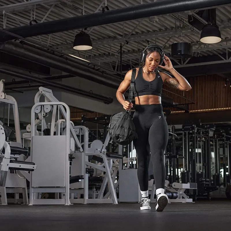 How to Start Lifting Weights Without Feeling Intimidated